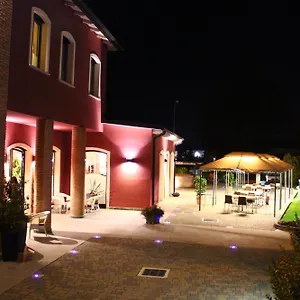 Delle Industrie Hotel