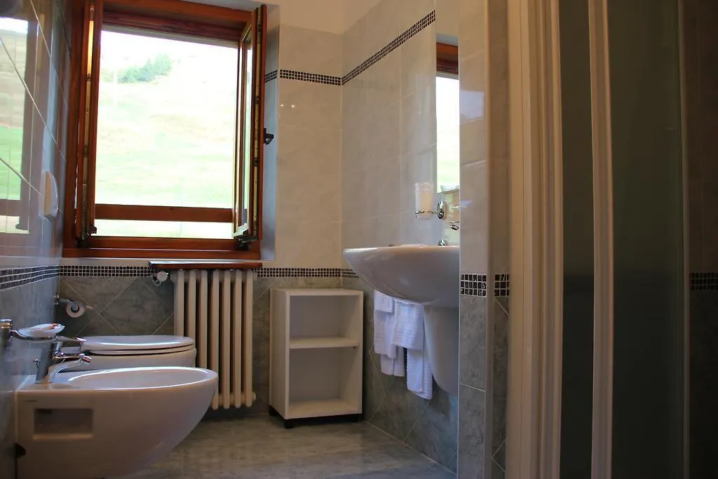 Albergo Bucaneve Campodolcino Hotel